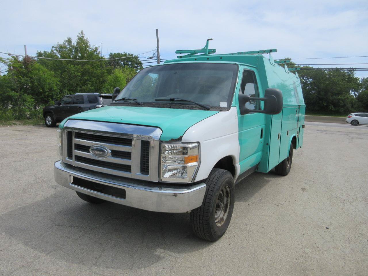 Used 2012 Ford E-350 and Econoline 350 Super Duty w/ PWR Locks & Windows Group RWD image 4