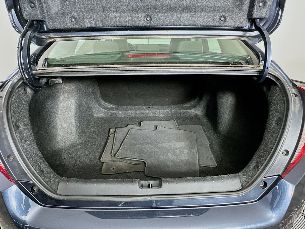 Used 2020 Honda Civic LX image 24