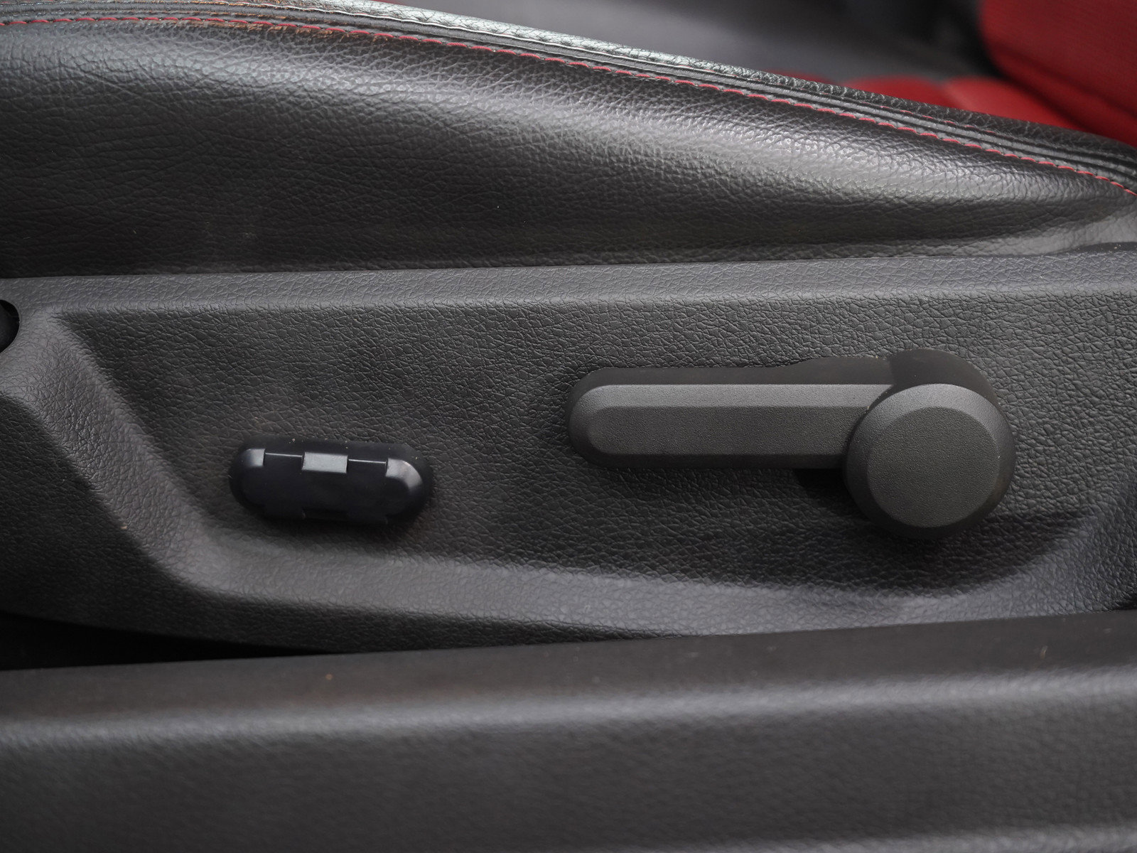 Used 2009 Ford Mustang Shelby GT500 image 26