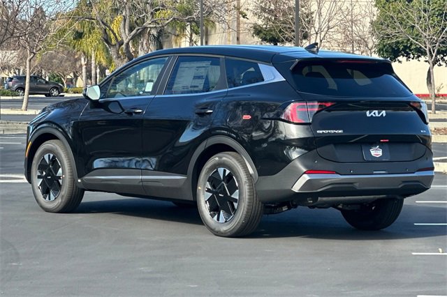 New 2026 Kia Sportage LX image 7