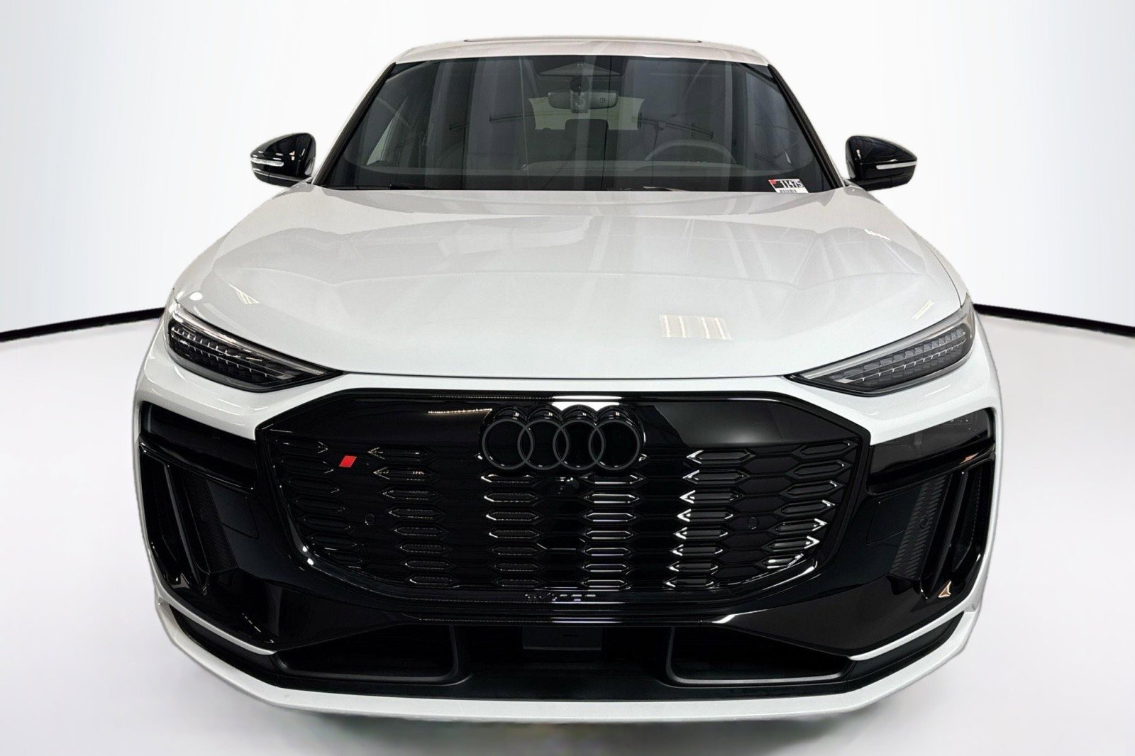New 2027 Audi SQ6 e-tron Premium Plus AWD/4WD image 2