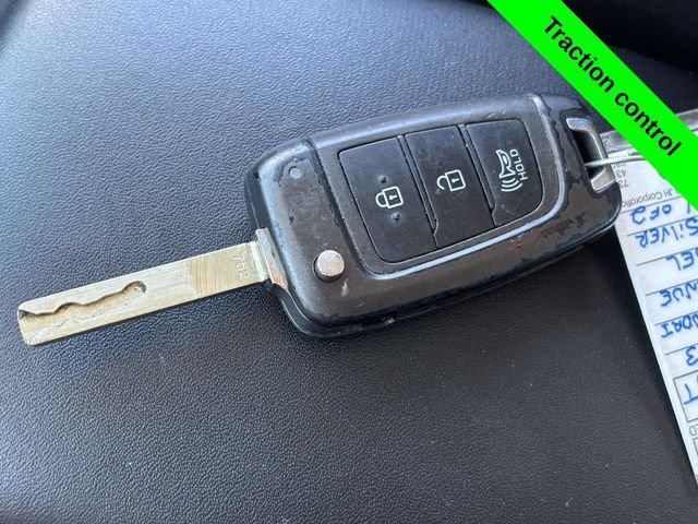 Used 2023 Hyundai Venue SEL FWD image 22