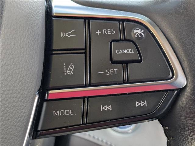 Used 2021 Toyota Highlander Platinum AWD/4WD image 11