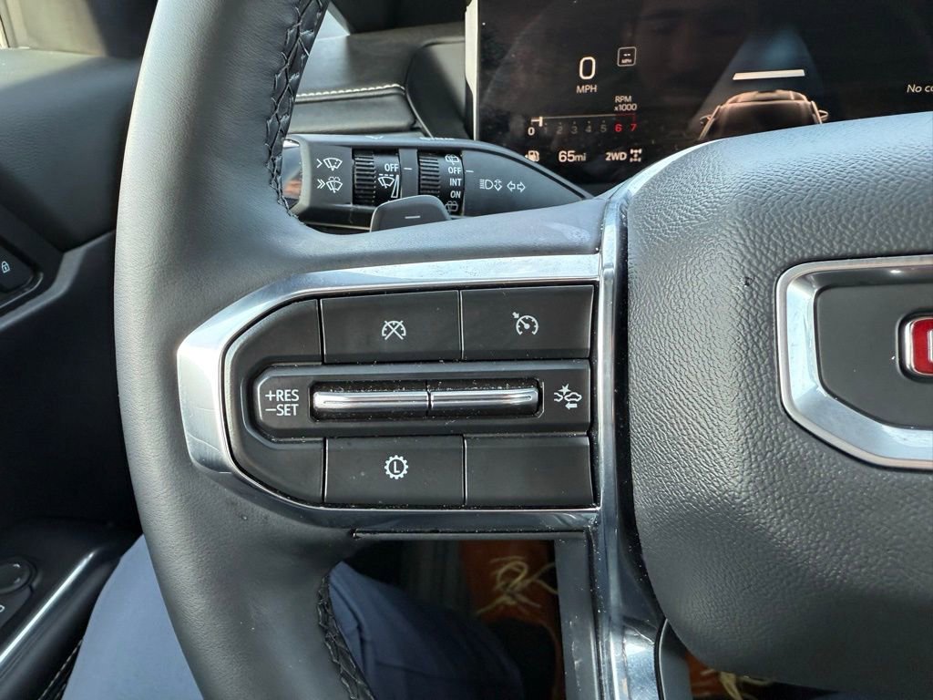 Used 2024 GMC Acadia Elevation image 18