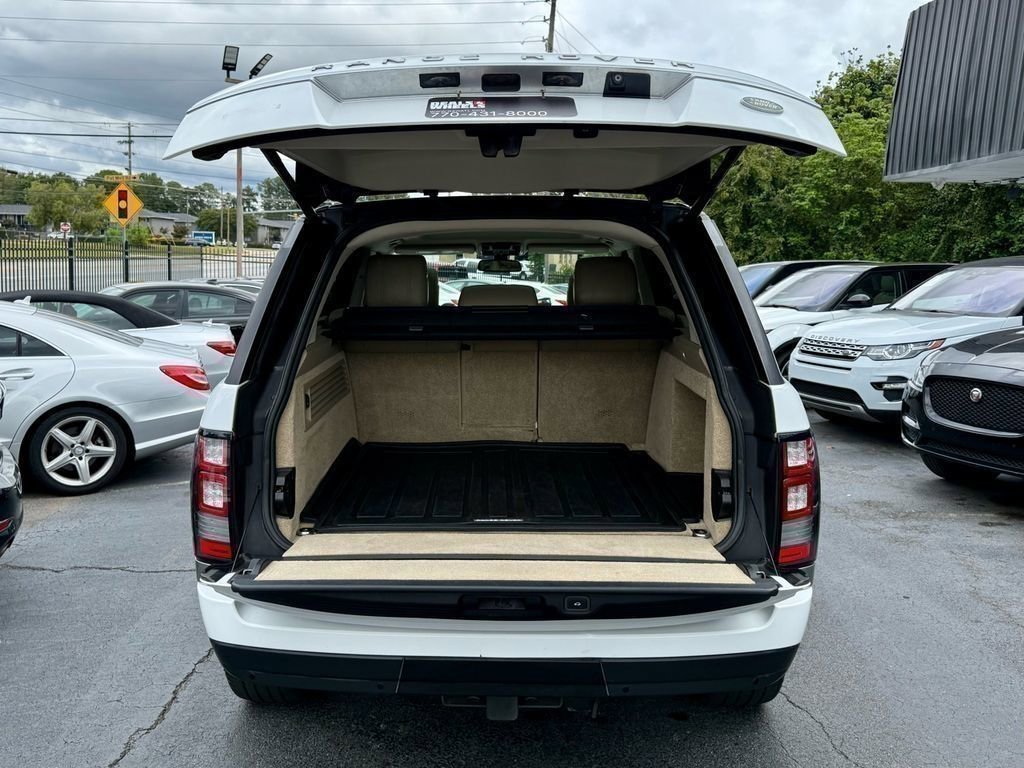 Used 2014 Land Rover Range Rover Supercharged image 11