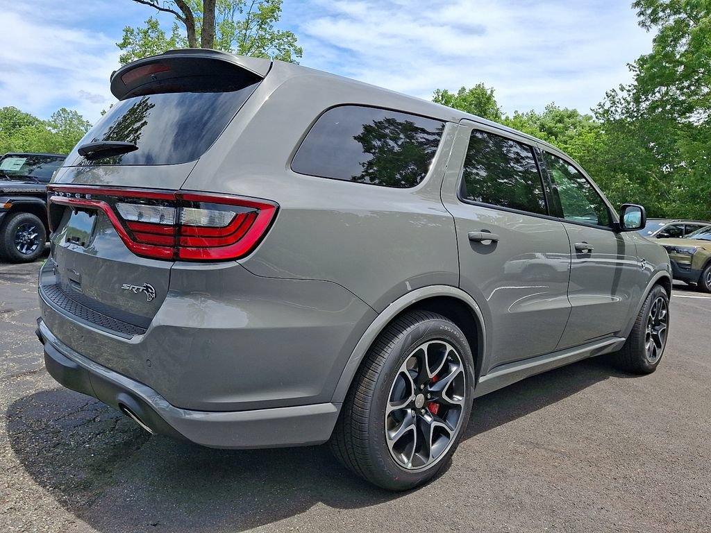 New 2026 Dodge Durango SRT Hellcat w/ Trailer Tow Group IV AWD/4WD image 4