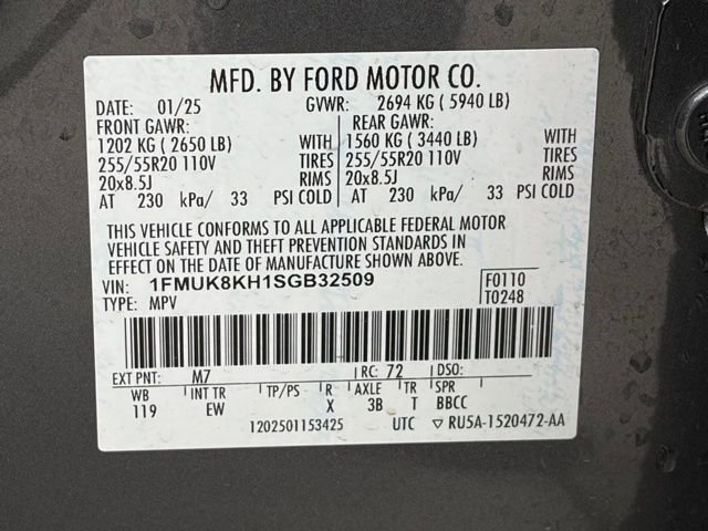 Used 2025 Ford Explorer ST-Line AWD/4WD image 35