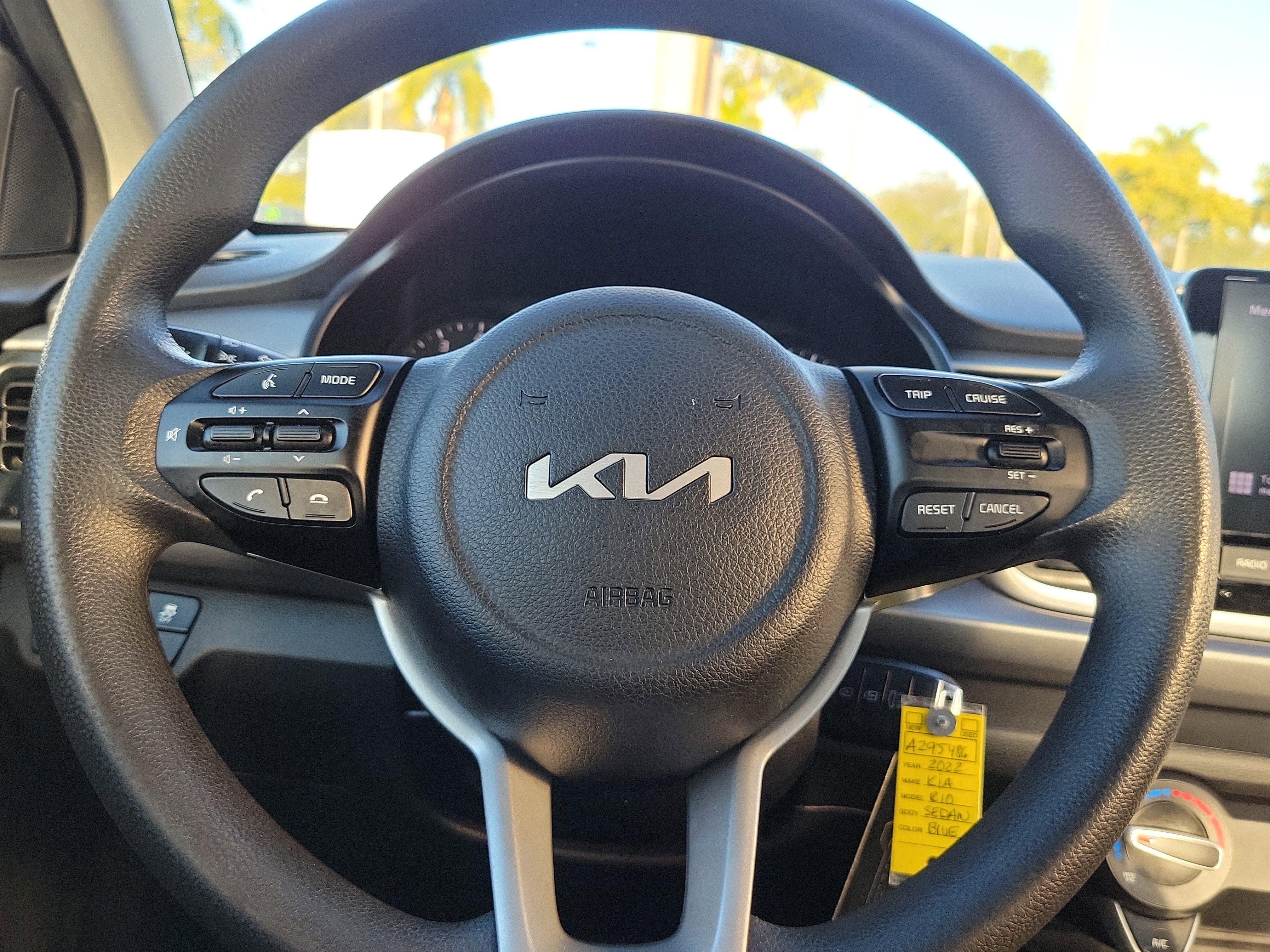 Used 2022 Kia Rio S image 14