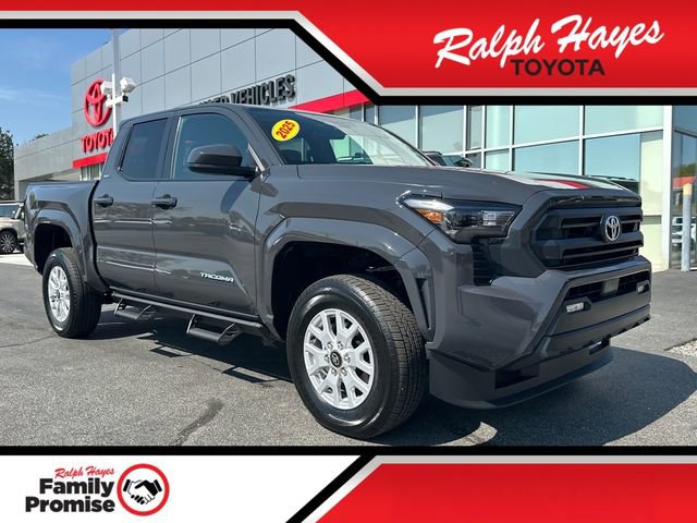 Used 2025 Toyota Tacoma SR5 image 1