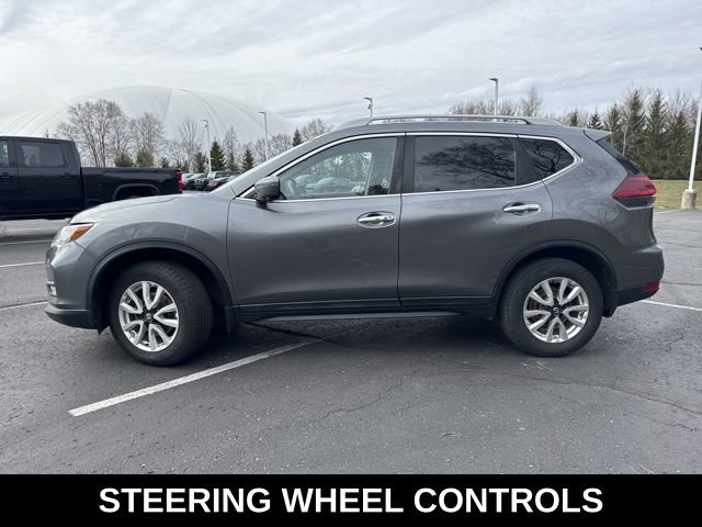 Used 2018 Nissan Rogue SV image 9