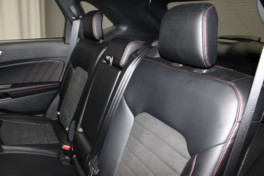 Certified 2024 Ford Edge ST-Line AWD/4WD image 22