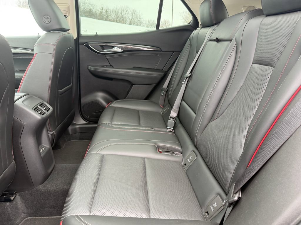 Used 2022 Buick Envision Essence w/ Technology Package II image 34