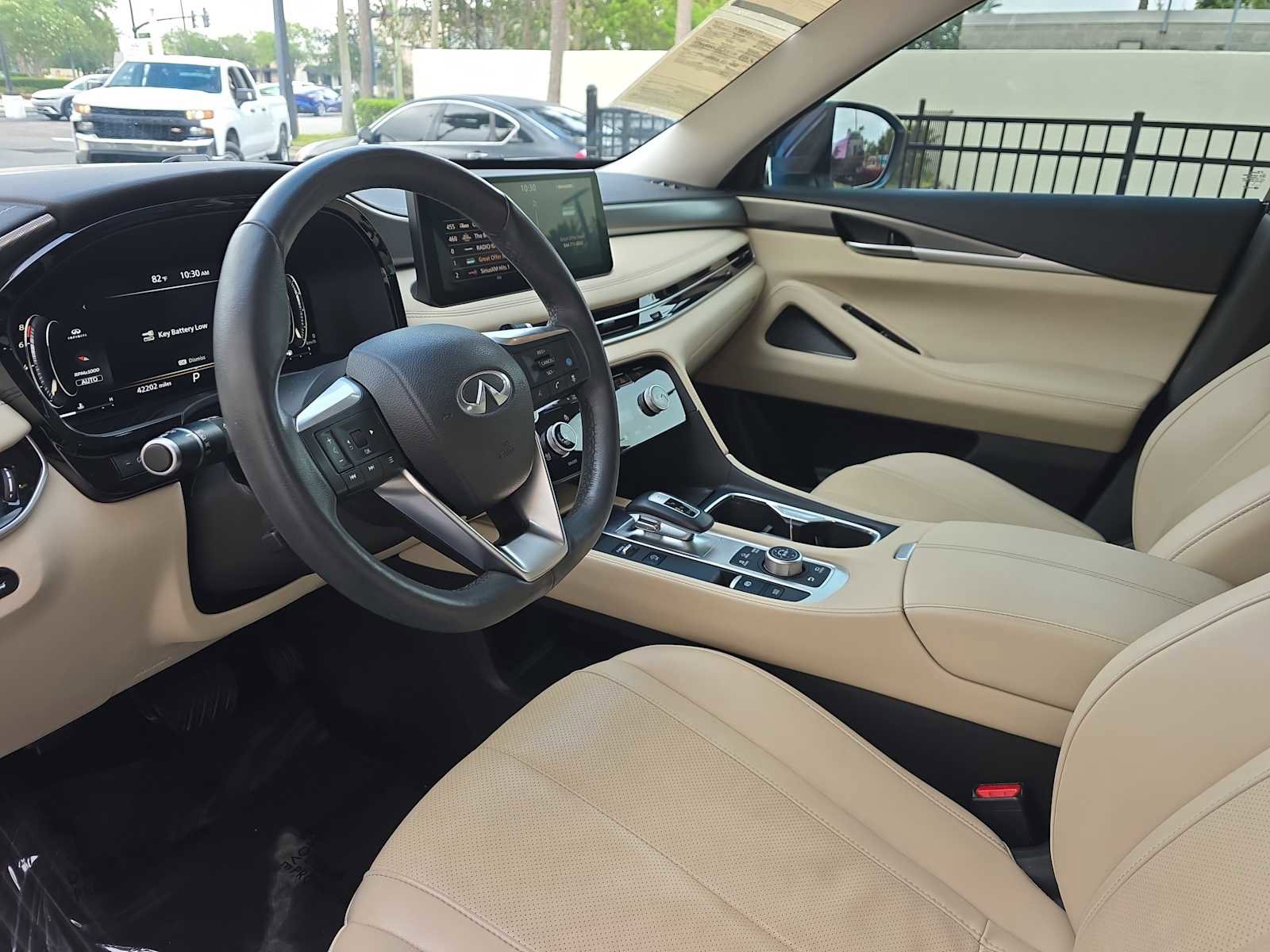 Used 2023 INFINITI QX60 Luxe w/ Cargo Package AWD/4WD image 19