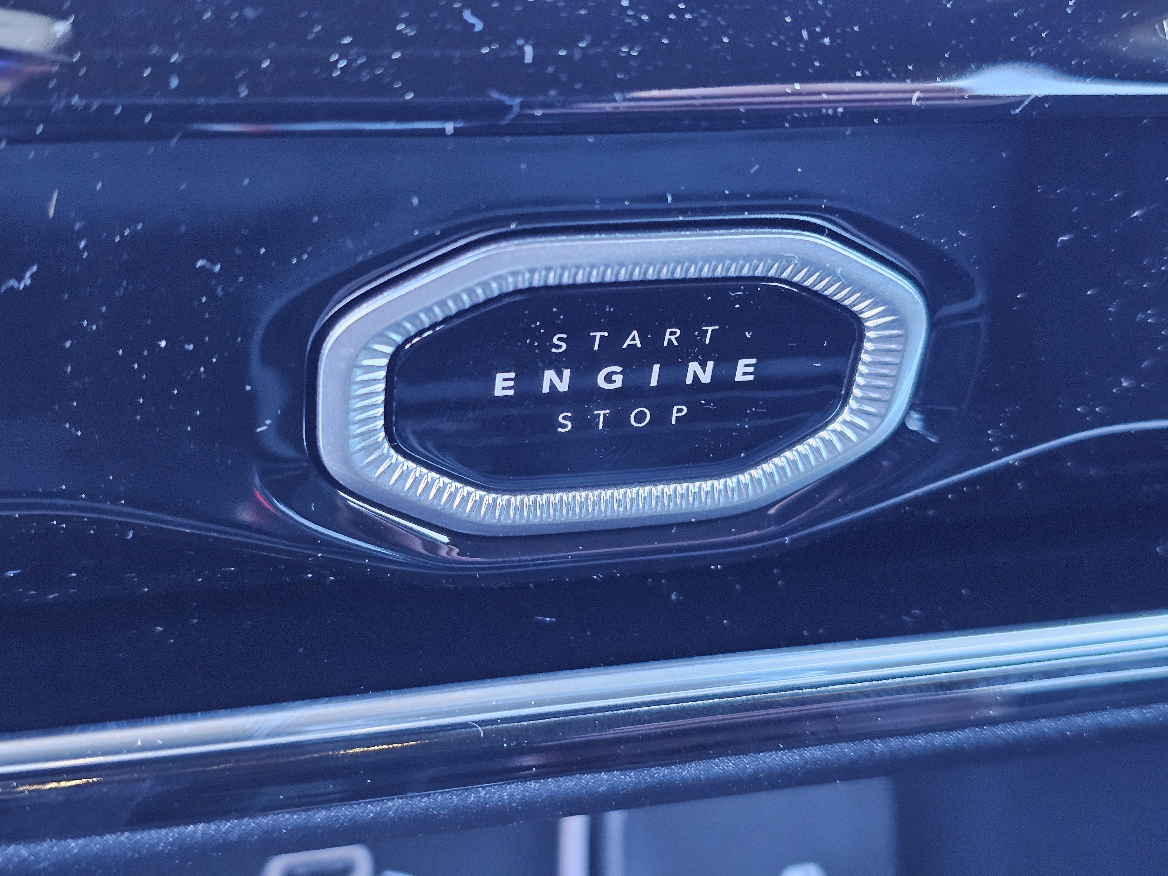 New 2026 Jeep Grand Cherokee Altitude image 24