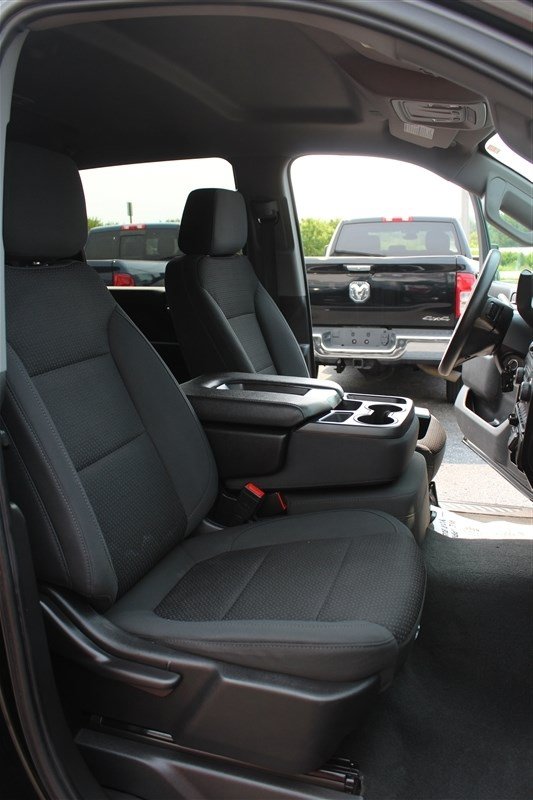 Used 2023 Chevrolet Silverado 2500 Custom w/ Custom Value Package AWD/4WD image 20