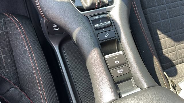 Used 2024 Honda HR-V Sport image 19