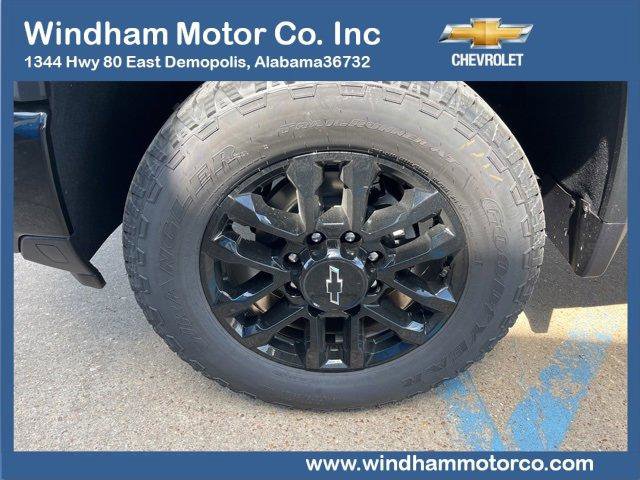 New 2026 Chevrolet Silverado 2500 Custom w/ Custom Value Package image 5