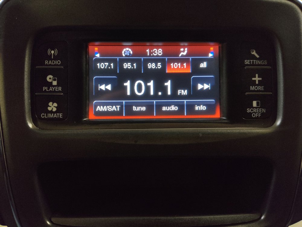 Used 2020 Dodge Journey SE w/ SE Popular Equipment Group FWD image 25