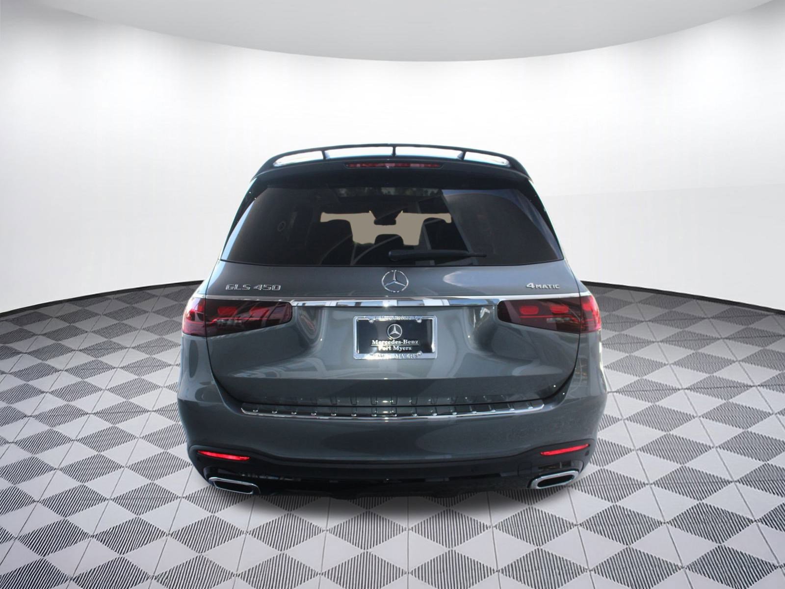 New 2026 Mercedes-Benz GLS 450 4MATIC image 10