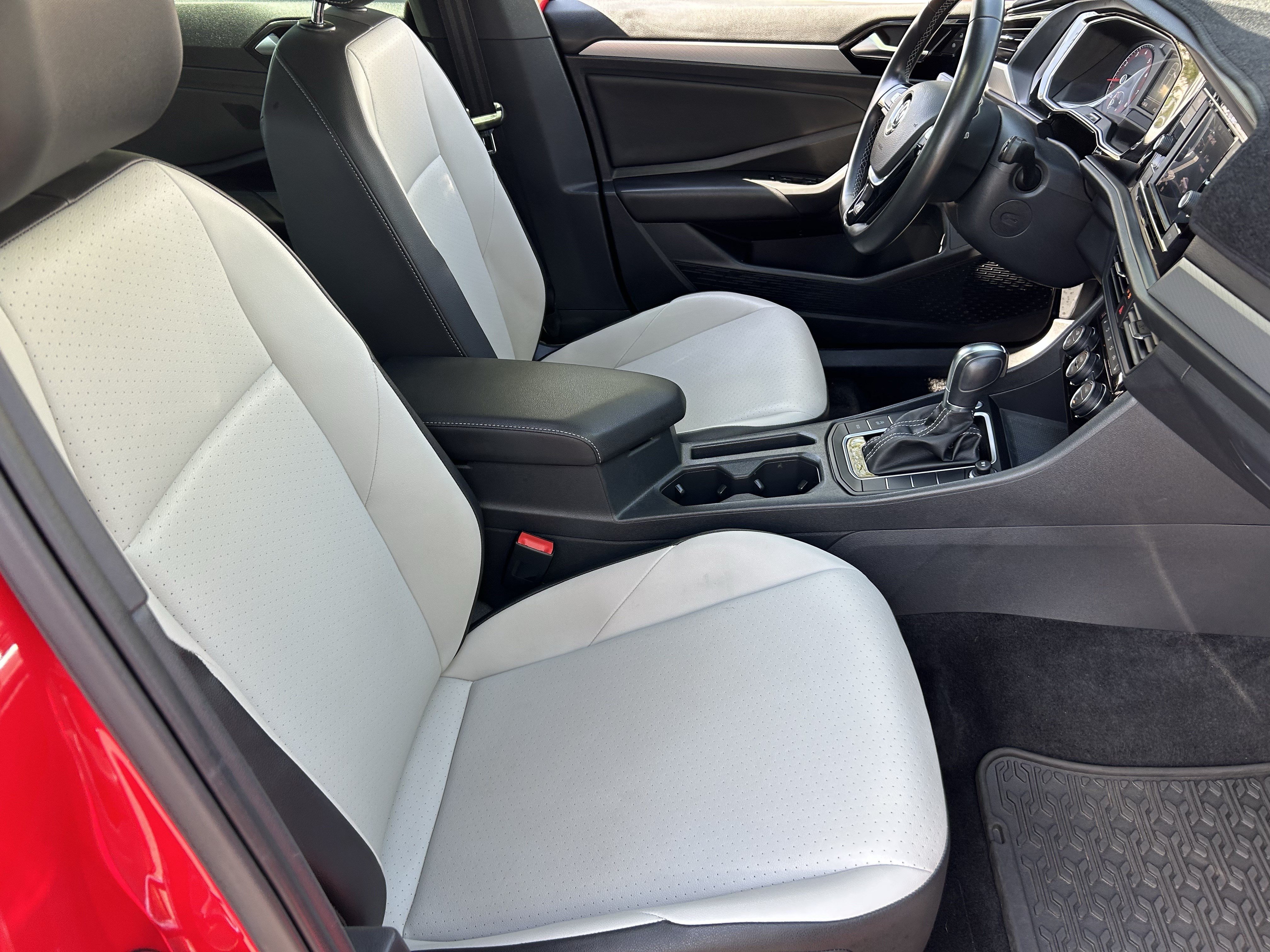Used 2019 Volkswagen Jetta R-Line FWD image 9
