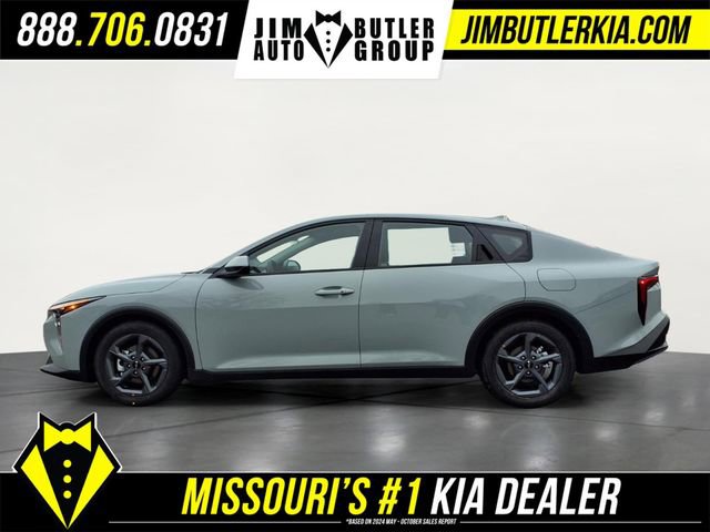 New 2026 Kia K4 LXS image 16