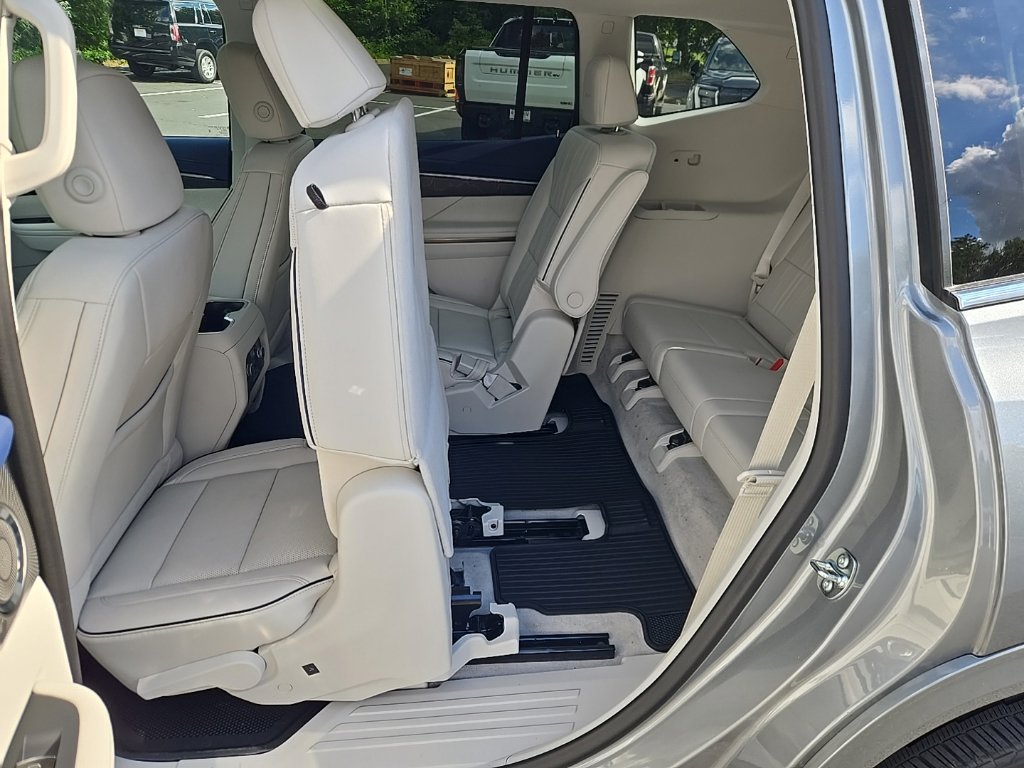 New 2026 Buick Enclave Avenir w/ Super Cruise Package AWD/4WD image 59