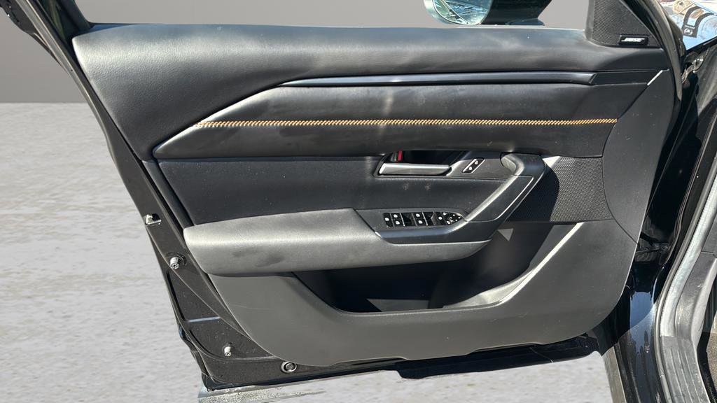 Certified 2024 MAZDA CX-50 AWD 2.5 Turbo w/ Cargo Package image 10