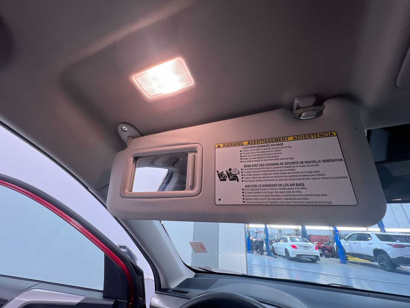 Used 2018 Toyota RAV4 LE w/ All Weather Liner Package FWD image 32