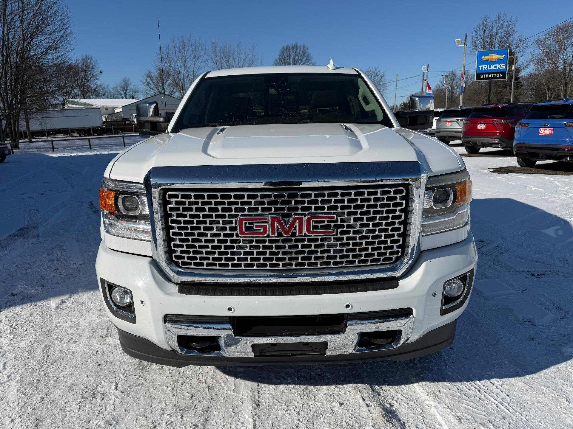 Used 2016 GMC Sierra 2500 Denali w/ Duramax Plus Package image 2