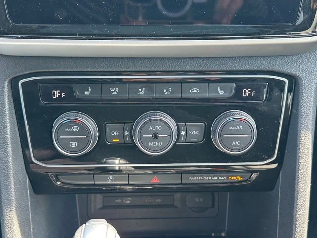 Certified 2023 Volkswagen Atlas Cross Sport SEL R-Line image 35