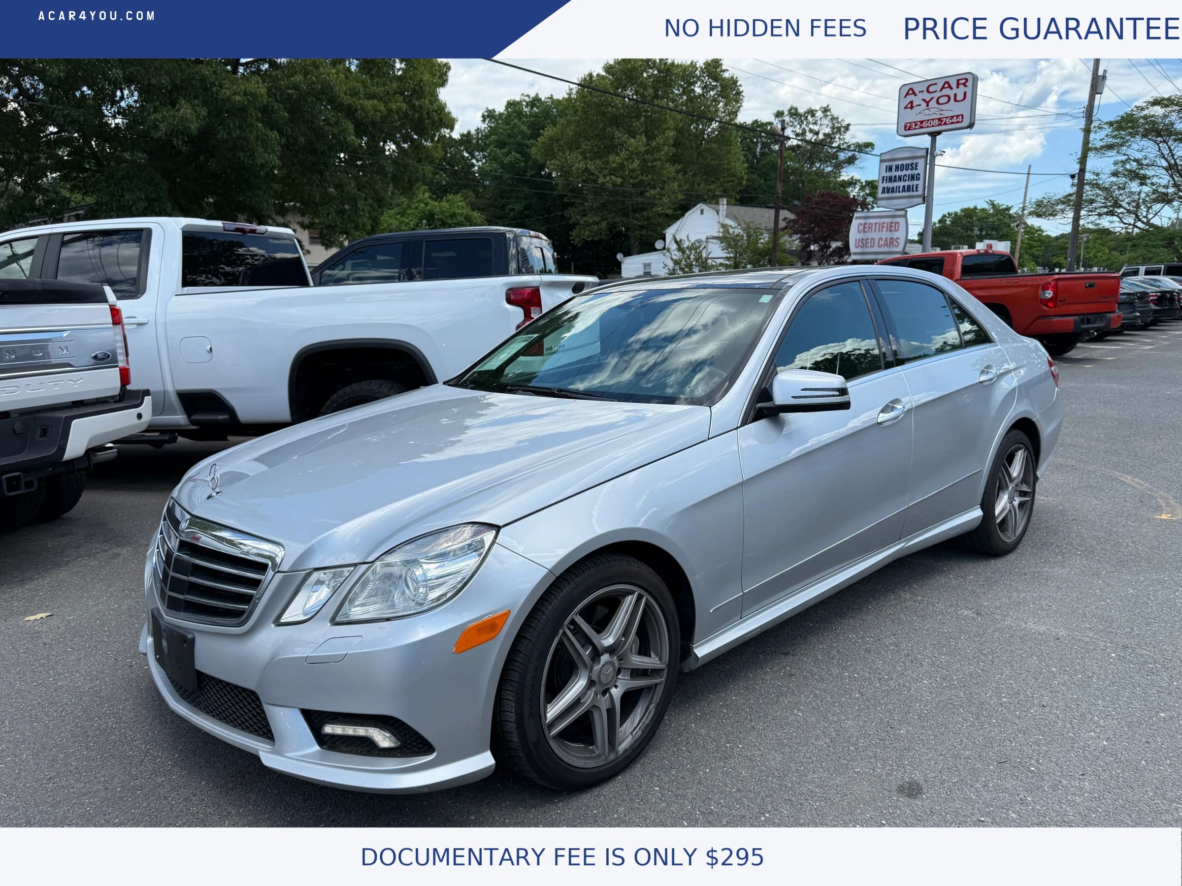 Used 2011 Mercedes-Benz E 550 4MATIC Sedan image 1