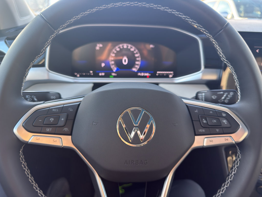 New 2026 Volkswagen Taos SE FWD image 16