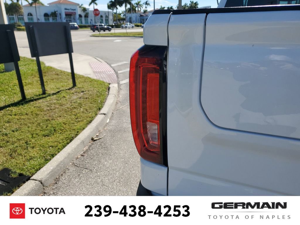 Used 2023 GMC Sierra 1500 AT4 image 16