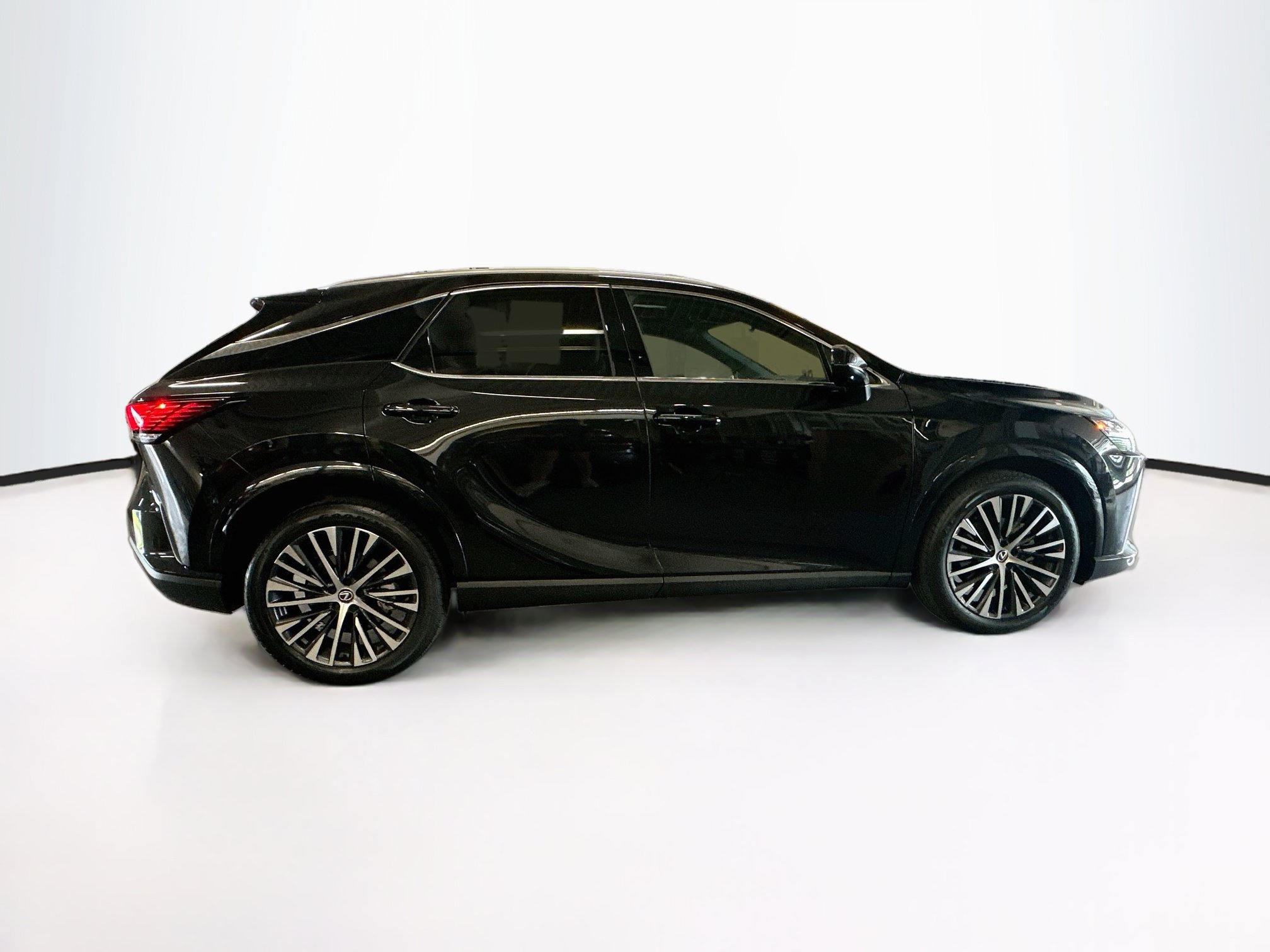 Used 2023 Lexus RX 350 Premium Plus w/ Cold Area Package AWD/4WD image 10