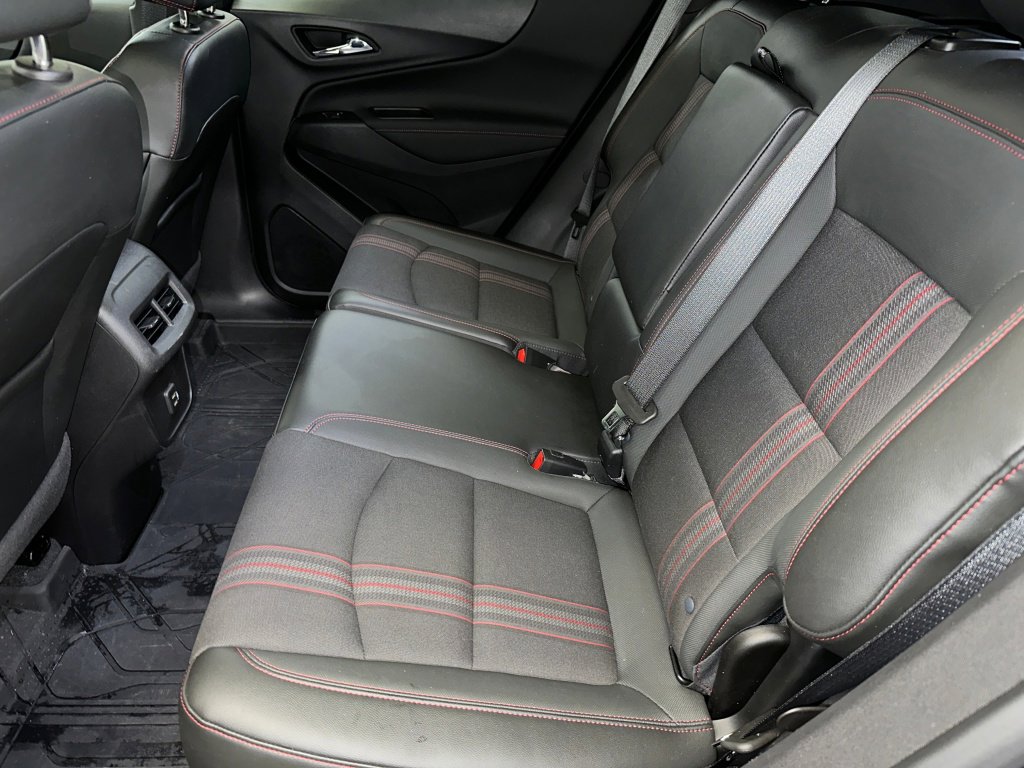 Certified 2022 Chevrolet Equinox RS w/ LPO, Floor Liner Package image 19