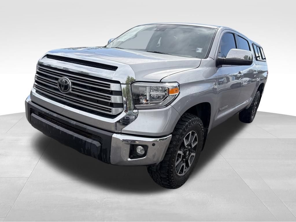 Used 2021 Toyota Tundra Limited w/ Limited Premium Package AWD/4WD image 3