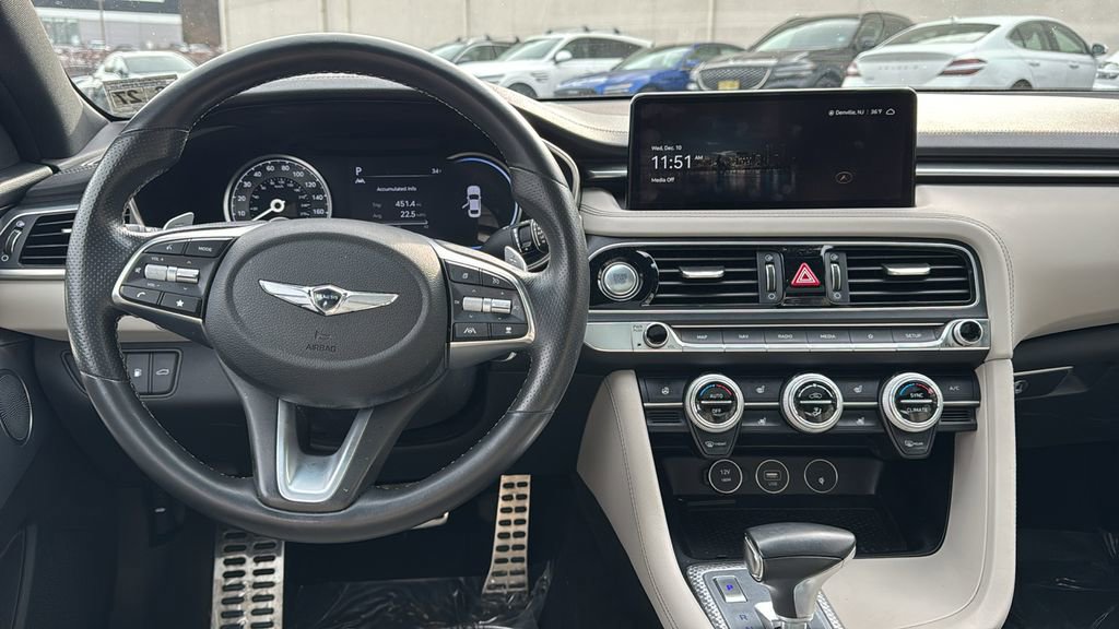 Used 2023 Genesis G70 3.3T w/ Sport Advanced Package image 35