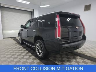Used 2020 Cadillac Escalade Luxury w/ Escalade Sport Edition image 6