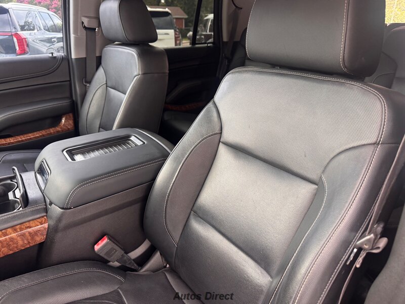 Used 2019 Chevrolet Tahoe 4WD RST image 16