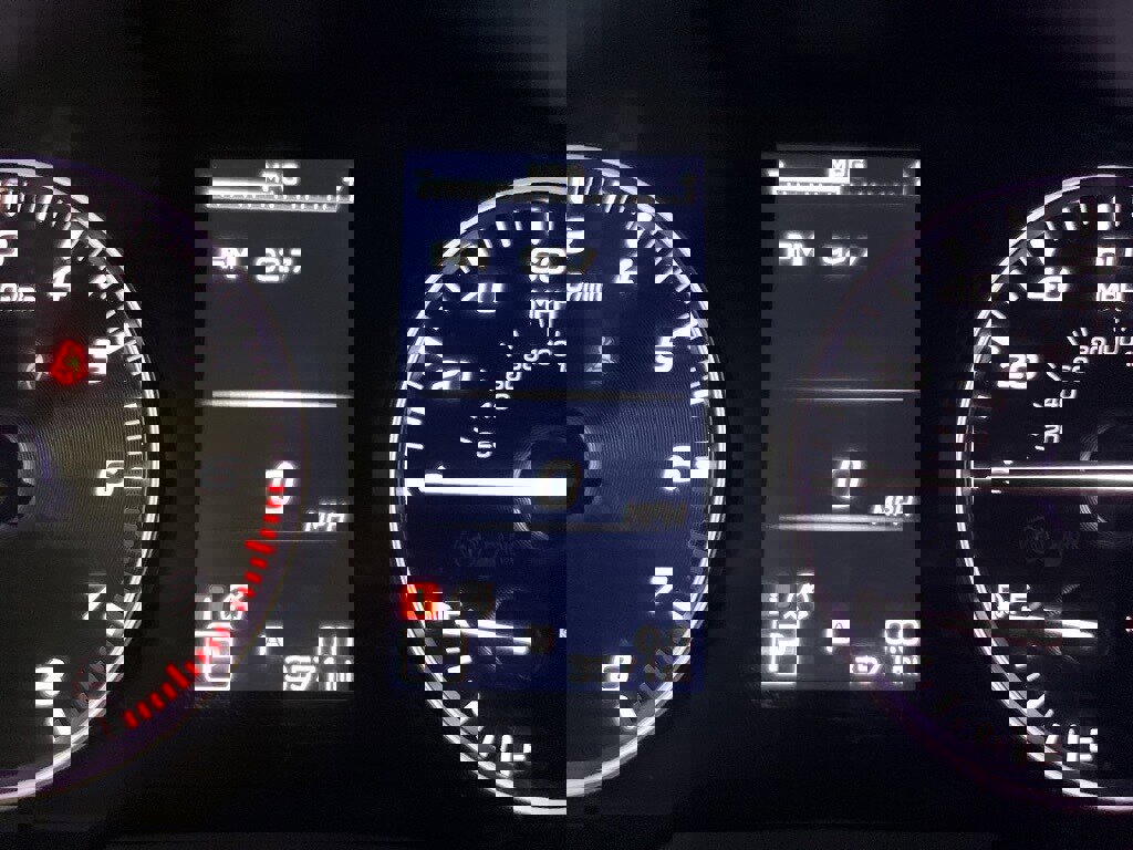 Certified 2025 Subaru Outback Premium w/ Popular Package #1A image 17