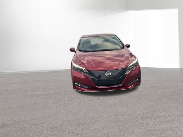 Certified 2025 Nissan Leaf SV Plus image 11