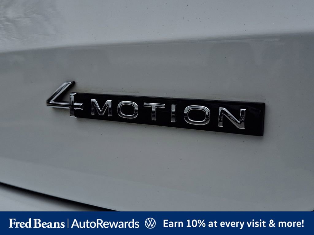 Certified 2025 Volkswagen Taos S AWD/4WD image 32