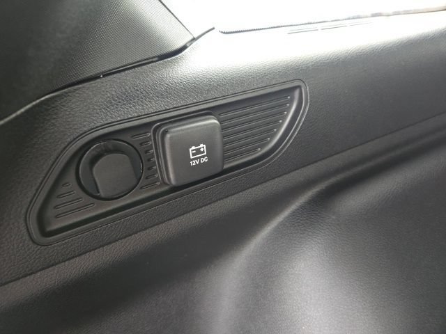New 2026 Jeep Grand Cherokee Limited w/ Limited Altitude Package AWD/4WD image 6