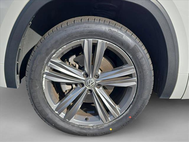 Used 2019 Volkswagen Atlas SEL R-Line image 24