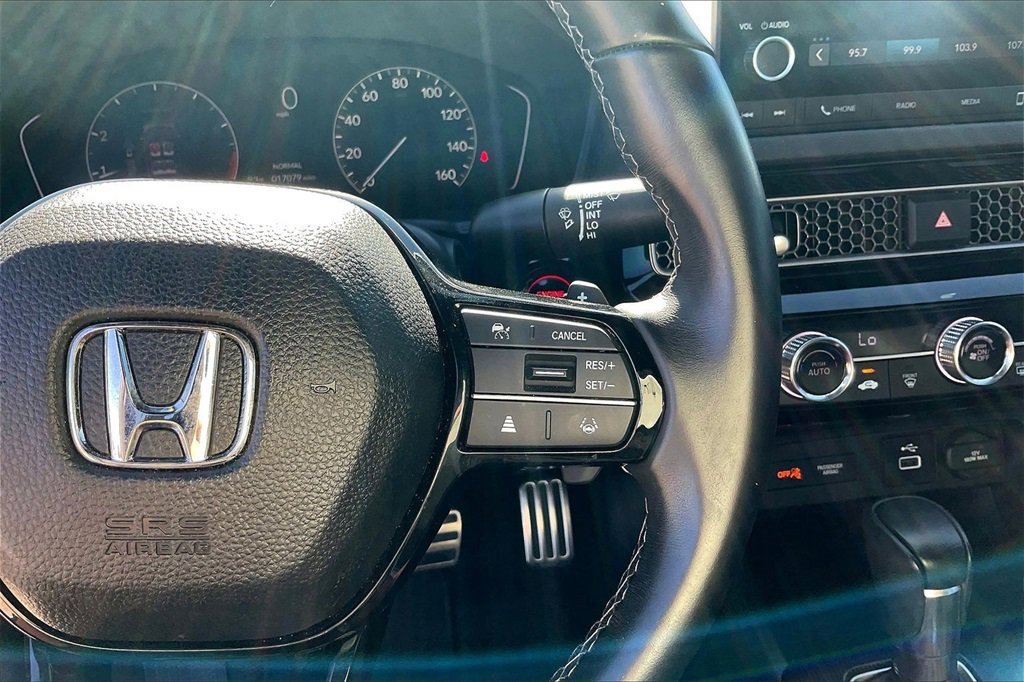 Used 2023 Honda Civic Sport image 17