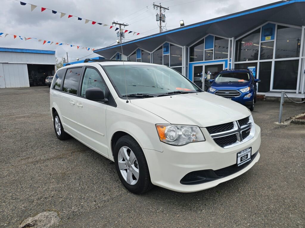 Used 2013 Dodge Grand Caravan SE FWD image 1