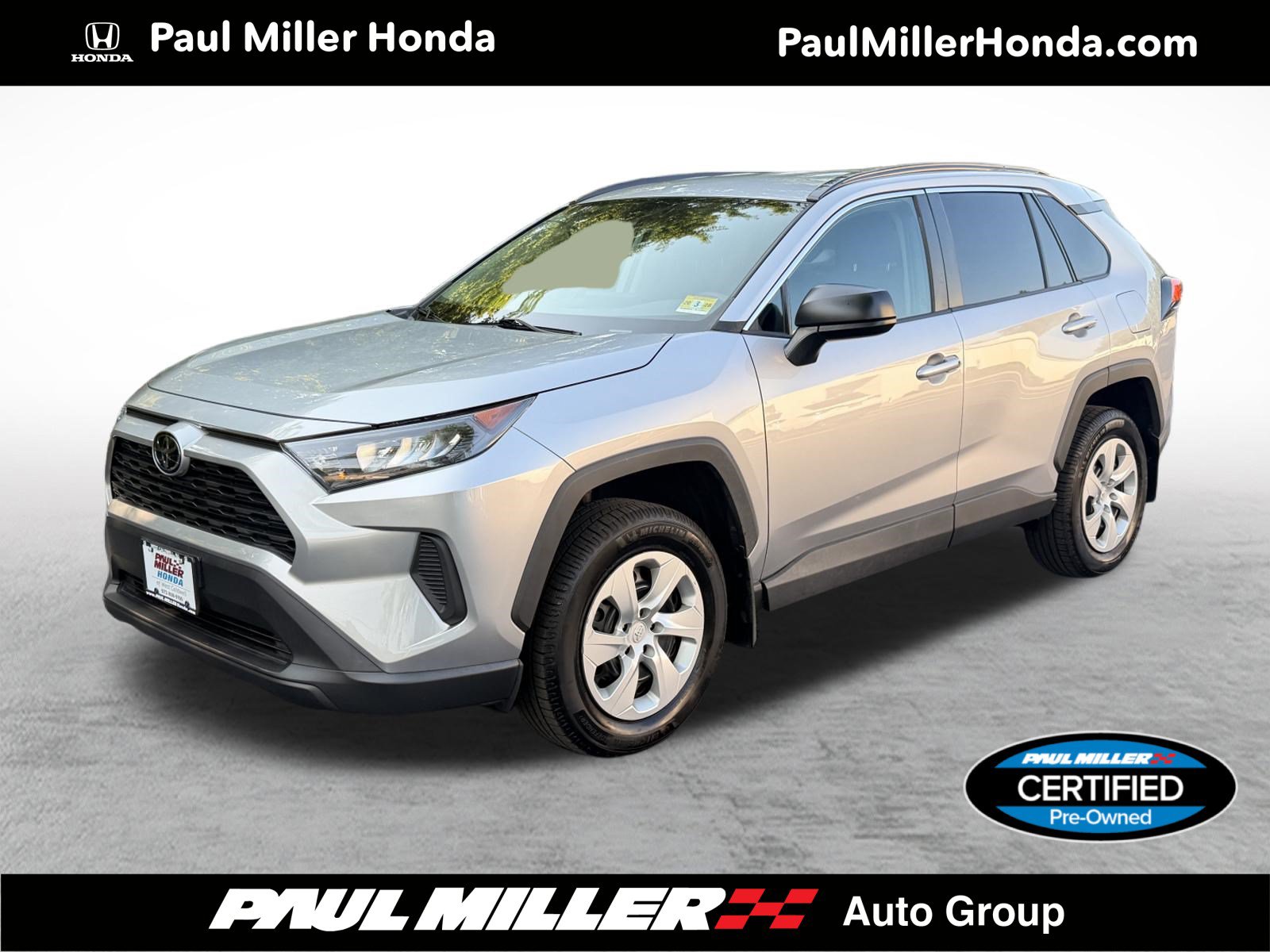 Used 2021 Toyota RAV4 LE AWD/4WD image 1