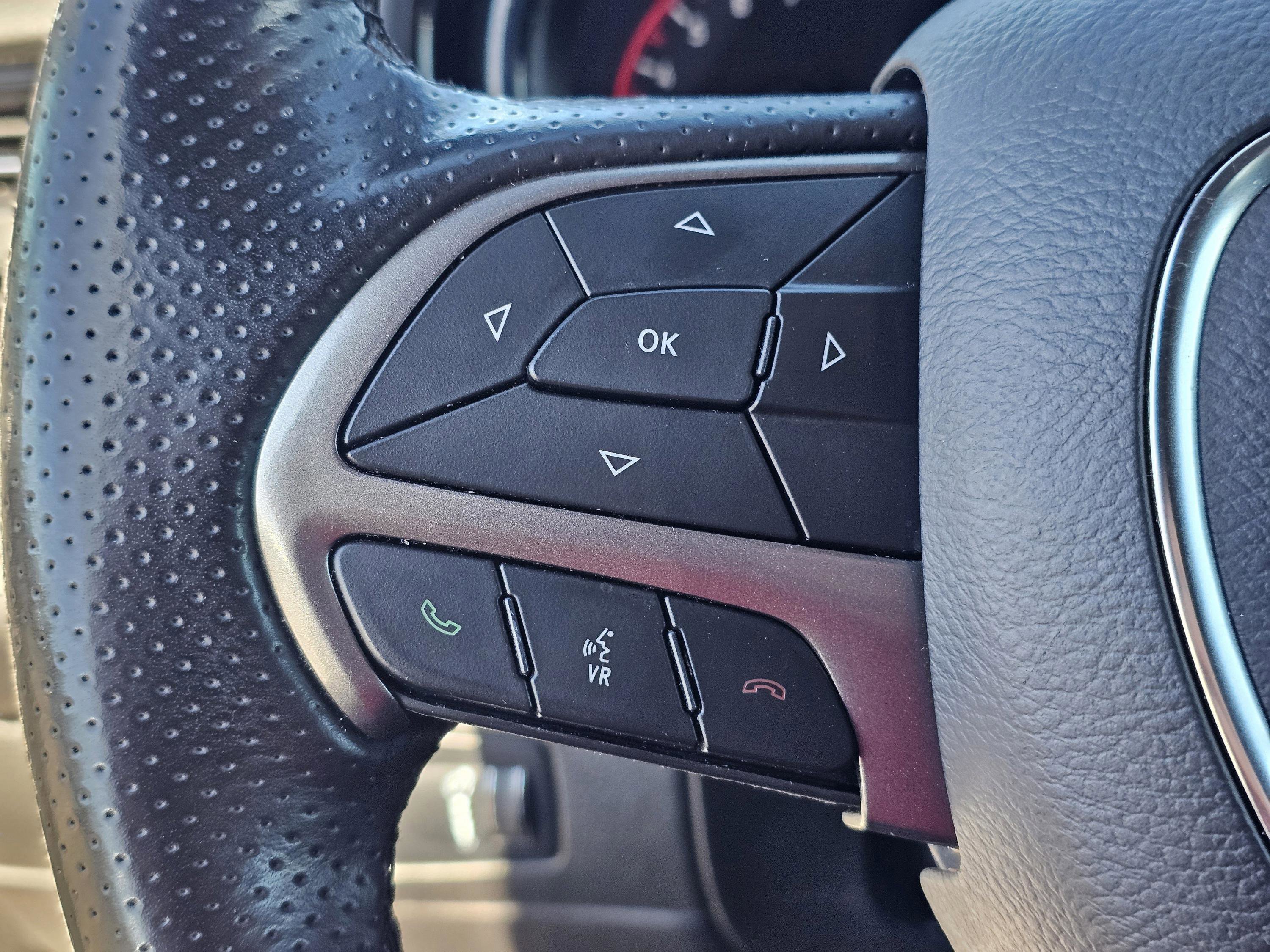 Used 2024 Dodge Durango SXT image 21