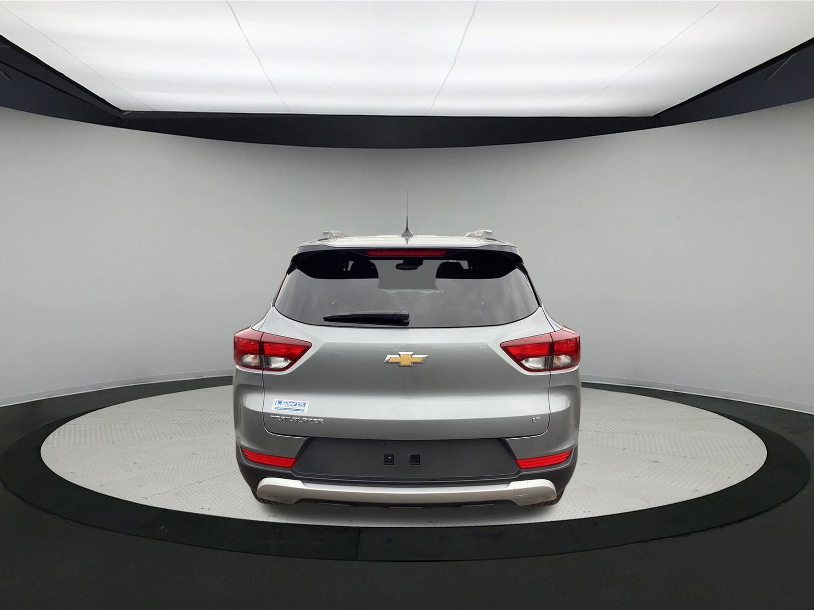 Used 2023 Chevrolet TrailBlazer LT FWD image 7