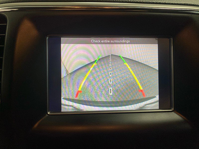 Used 2019 Jeep Grand Cherokee Laredo image 28